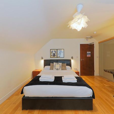 Stay 2A Boutique Rooms Φόλκστοουν Εξωτερικό φωτογραφία